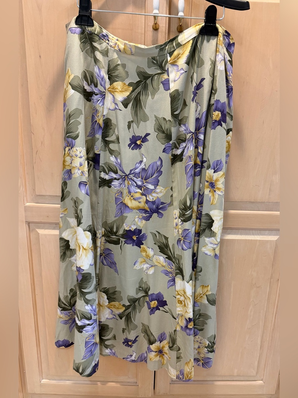 Koret Green Floral Maxi Skirt with Purple & Yellow Blooms 20W